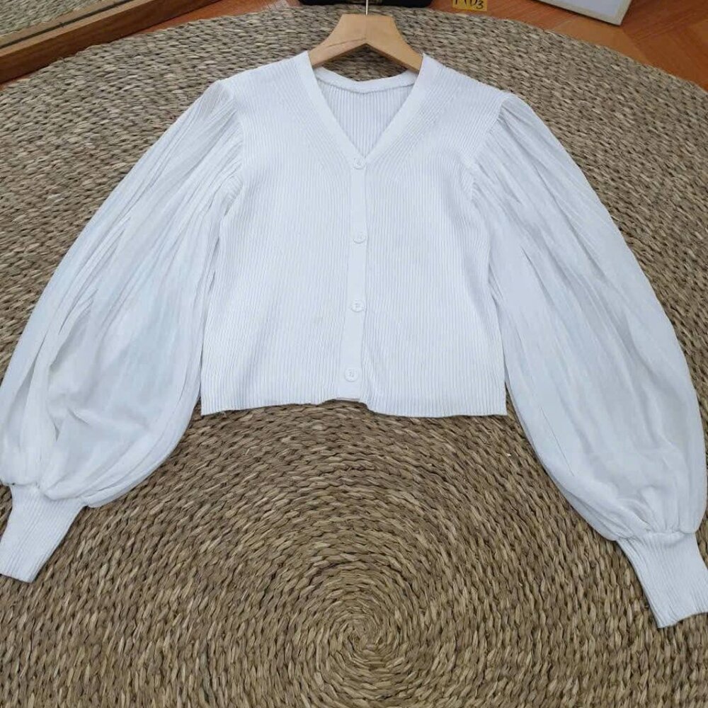 White Balloon Puff Sleeve V-Neck Cropped Knit Cardigan